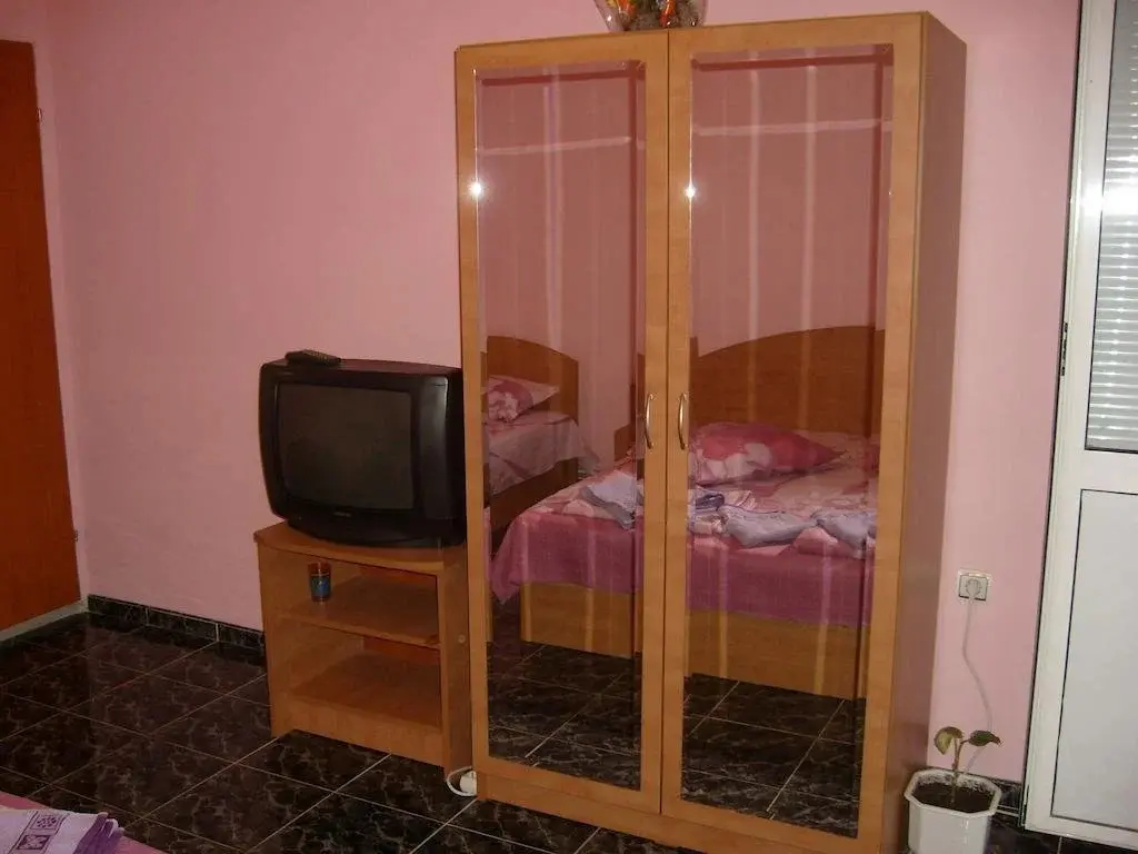 Извос: Ini Guest House