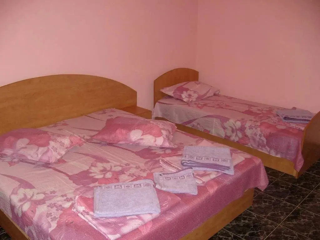 Извос: Ini Guest House