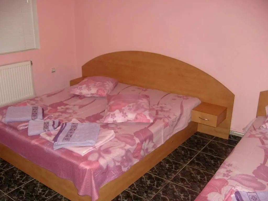 Извос: Ini Guest House