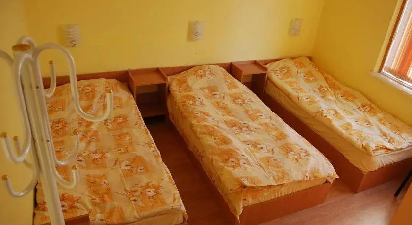 София: Elysia Hostel