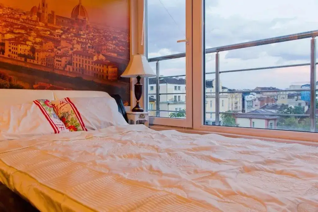 София: Penthouse Suites