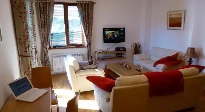 Банско: Wood Apartment in Mountain View Complex