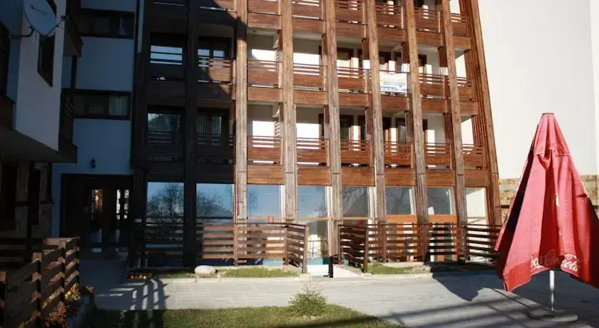Банско: Wood Apartment in Mountain View Complex