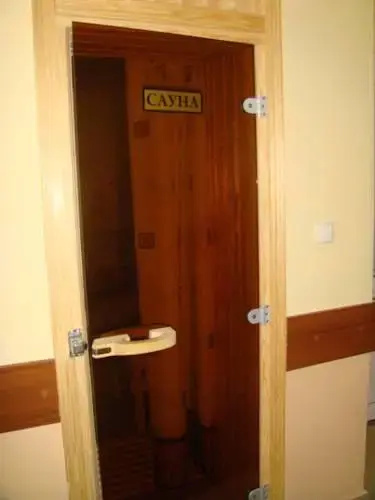 Троян: Saint George Family Hotel