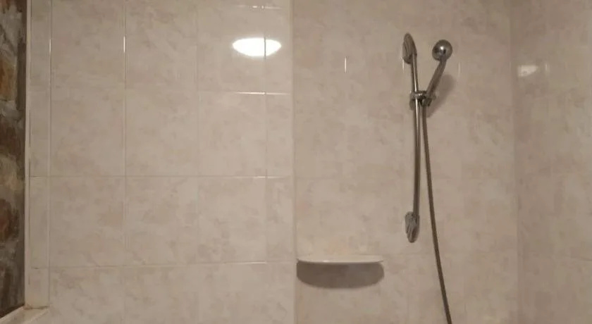 Ловеч: Dedovite Kashti