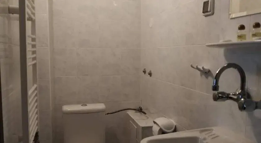 Ловеч: Dedovite Kashti