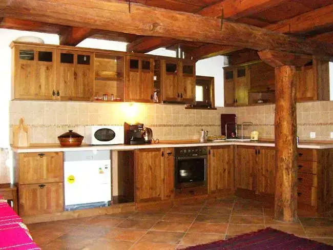 Троян: Baba Stana Houses