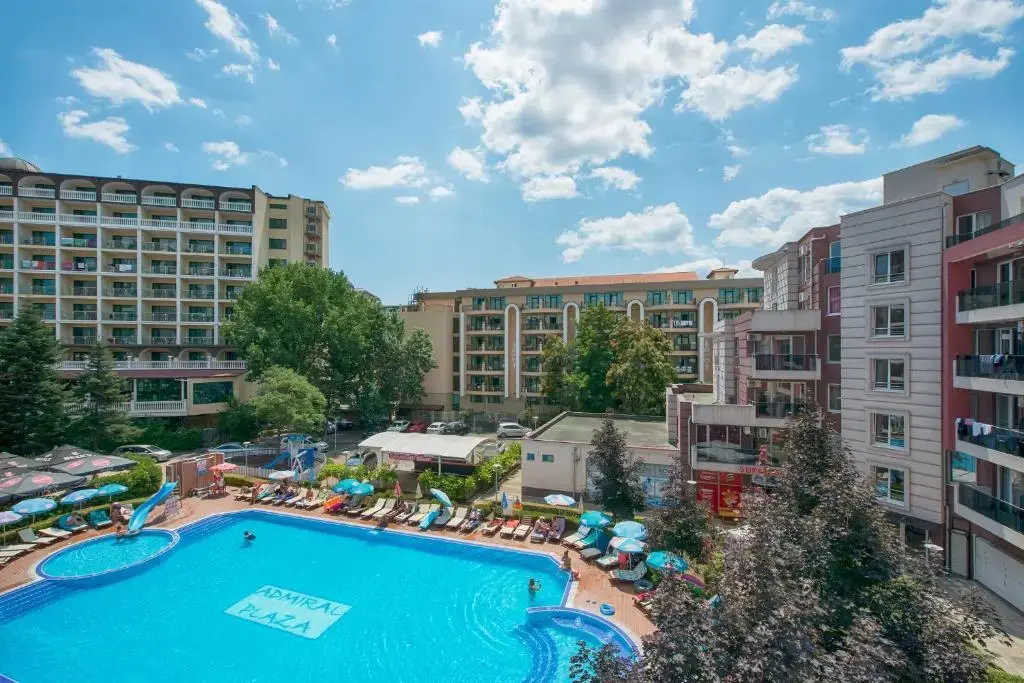 Солнечный берег: Admiral Plaza Holiday Apartments