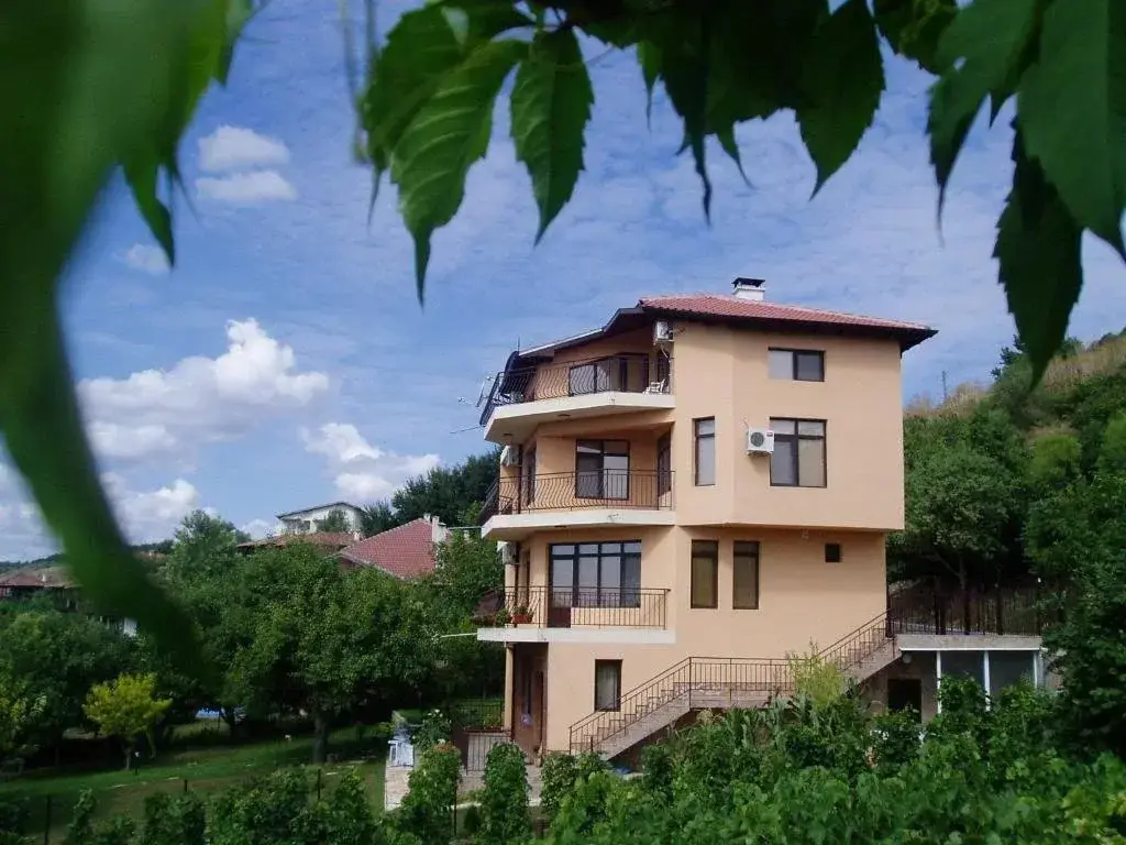 Генерал-Кантраджиево: Villa Prolet