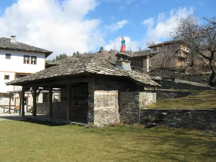 Ковачевица: Family Hotel Byalata Kashta