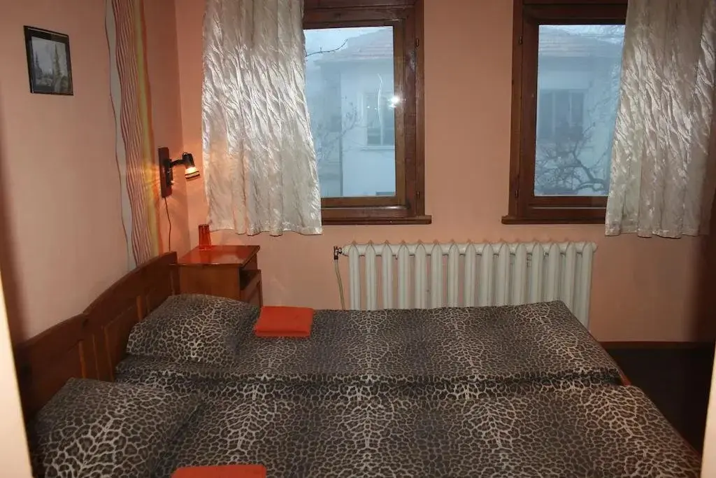 Кюстендил: hotel Balkan