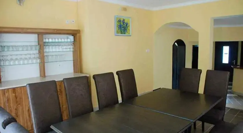 Троян: Villa Velena Guest House