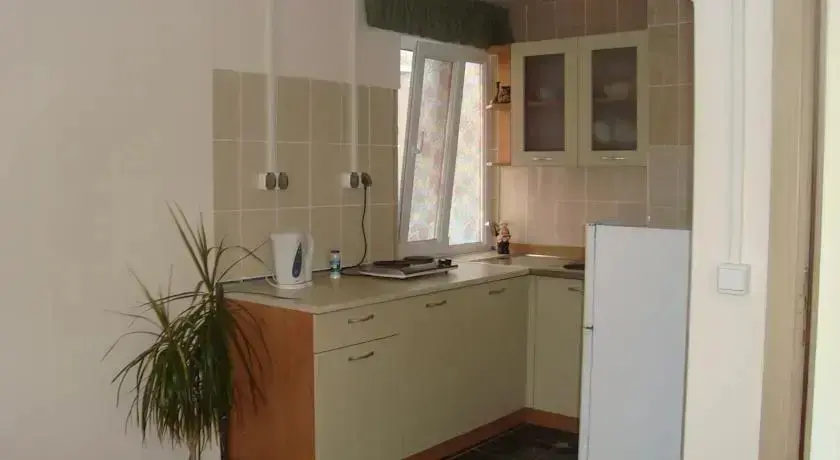 Варна: Efos Bungalows