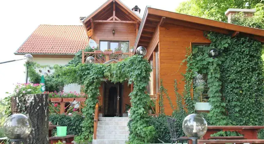 Самоков: Orehite Guest House
