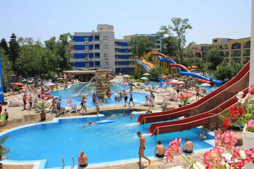 Солнечный берег: Kuban Apartments