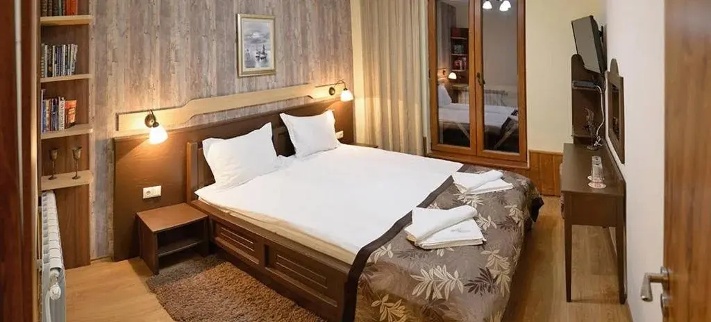 Боженци: Family Hotel Balkanci