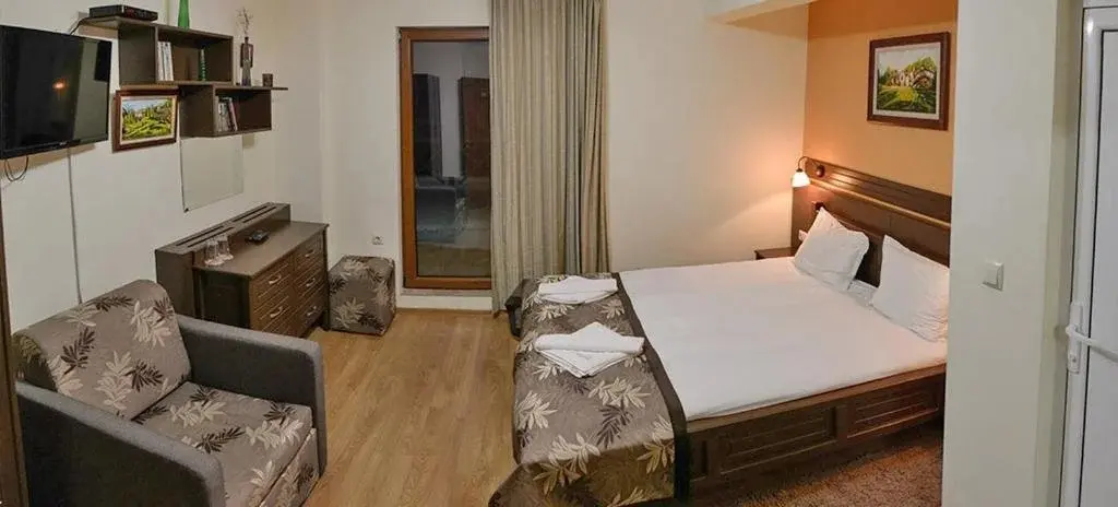 Боженци: Family Hotel Balkanci