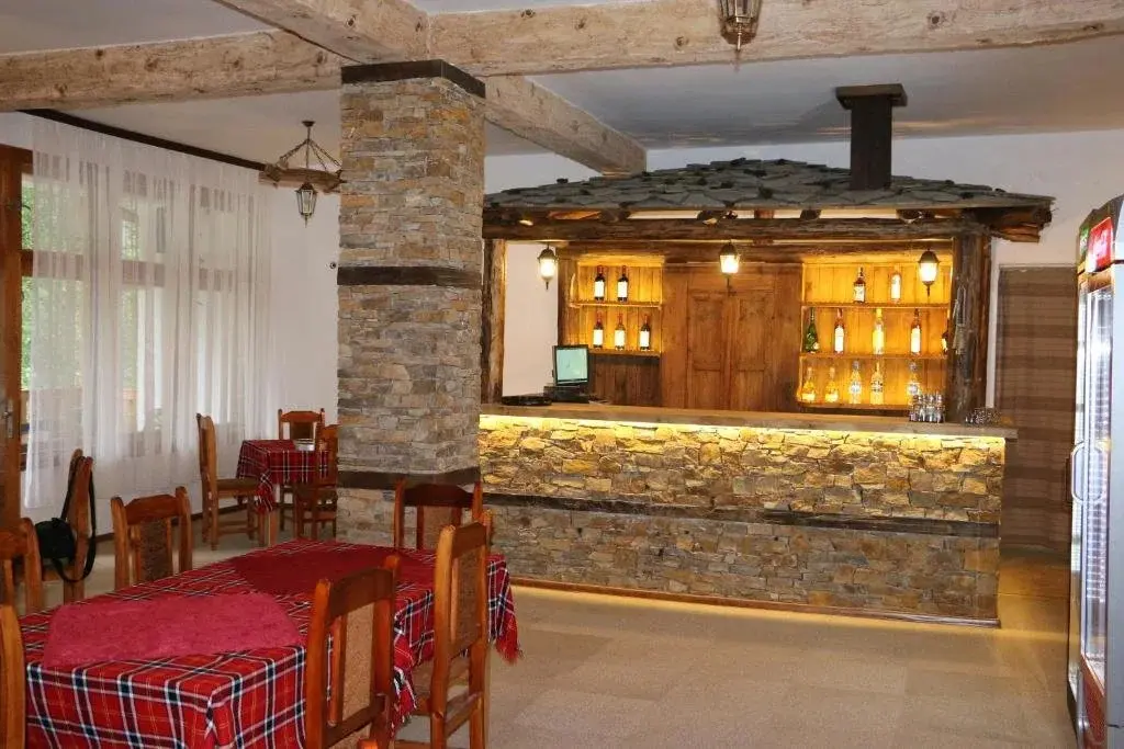 Чепеларе: Bedenski Bani Hotel