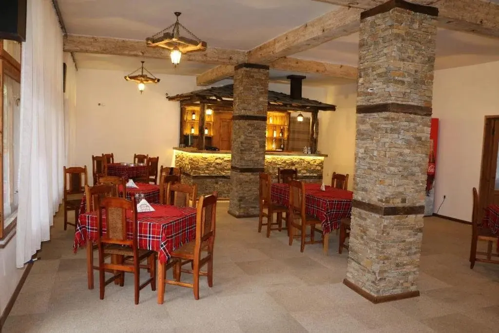 Чепеларе: Bedenski Bani Hotel