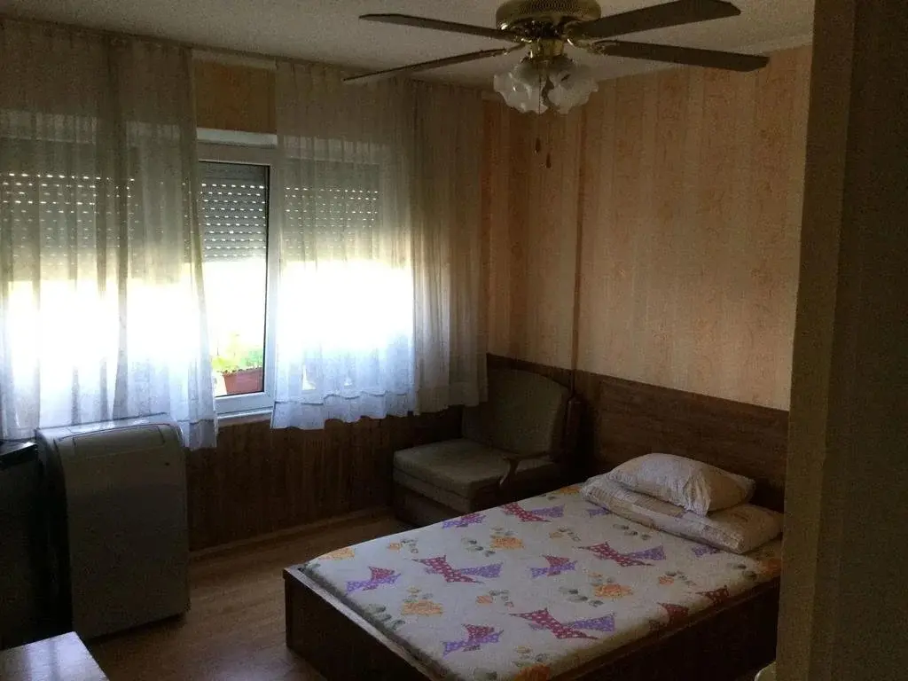 Русе: Ragad