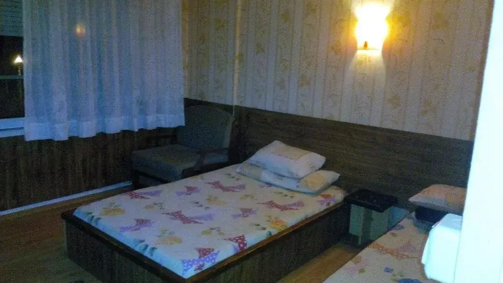 Русе: Ragad