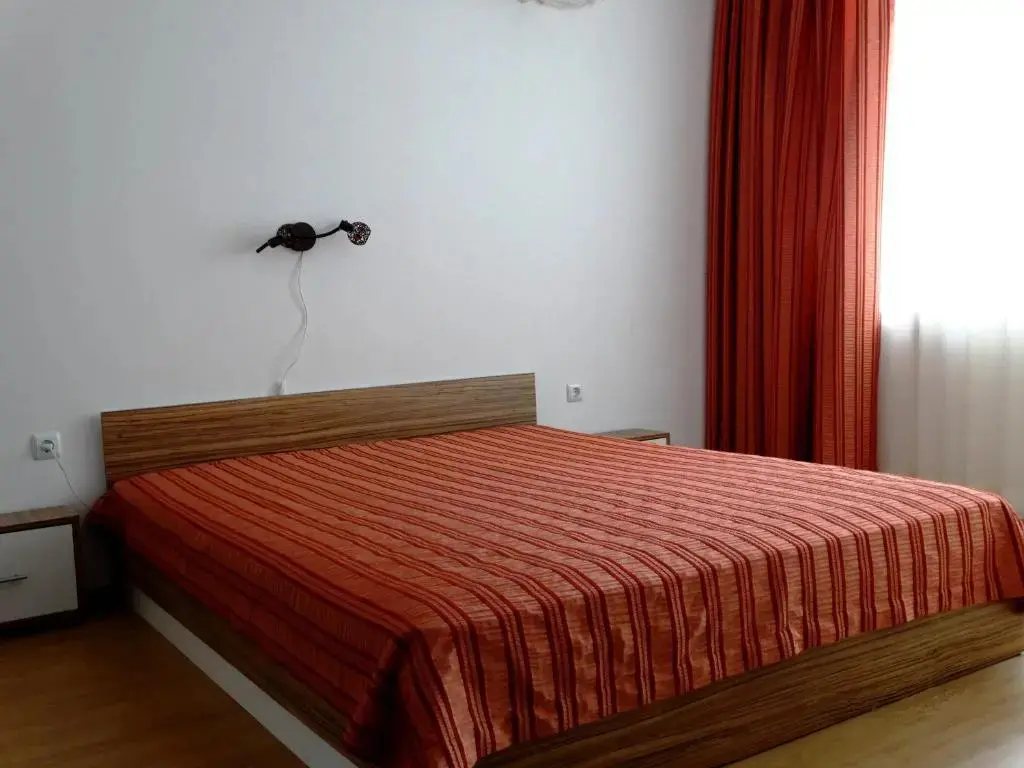 Поморие: Flat Lora Pomorie