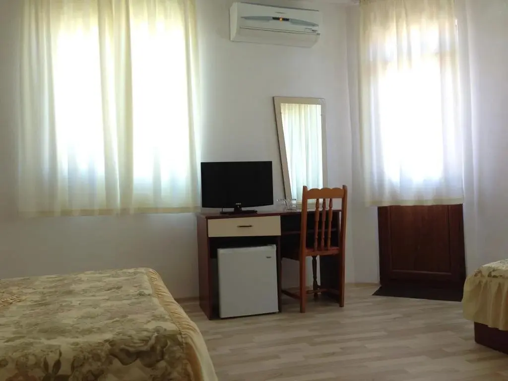 Несебр: Gloria Holiday House