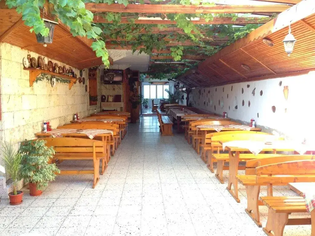 Несебр: Gloria Holiday House