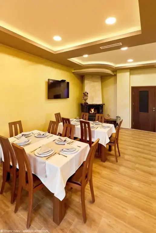 Заселе: Lakata Guest House