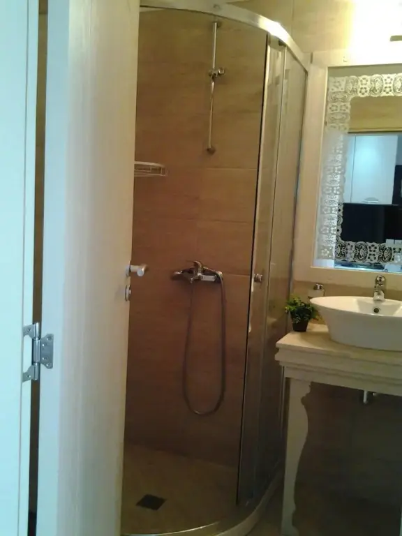 Солнечный берег: Apartments in Harmony Palace Apartcomplex
