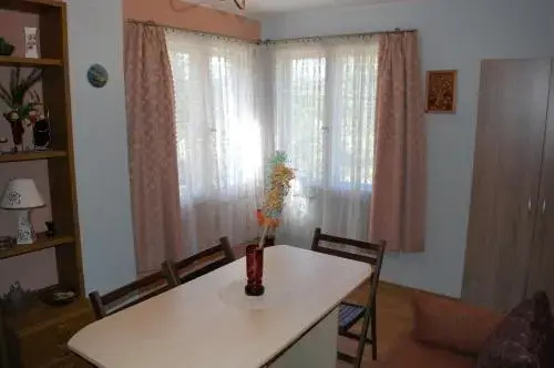 Боженци: Holiday Home Milkovci