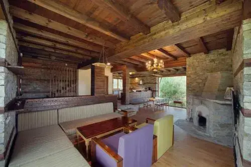 Лещен: Leshten Guest Homes
