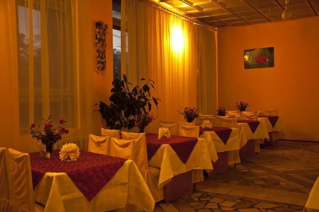 Ессентуки: Solnechnaya Hotel