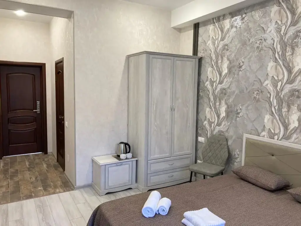 Эсто-Садок: Monblan Guest House