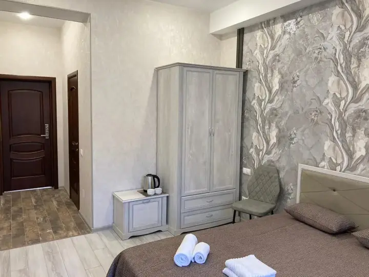 Эсто-Садок: Monblan Guest House