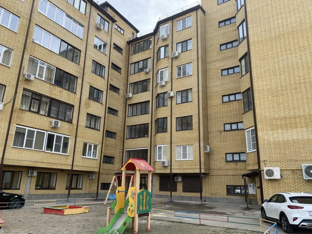 Минеральные Воды: Апартаменты КМВ на улице Бибика