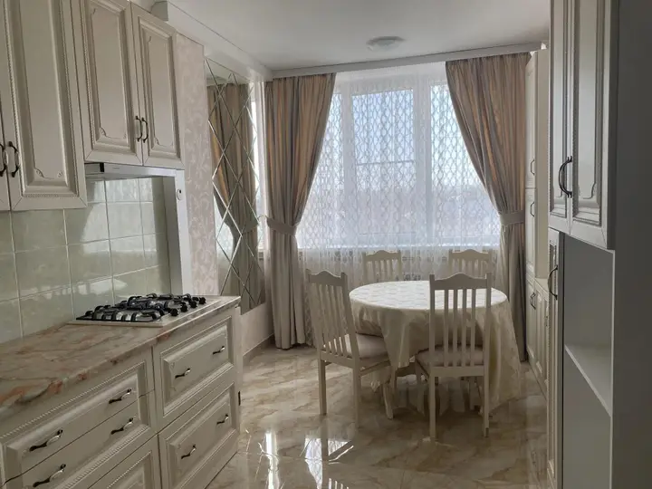 Минеральные Воды: Апартаменты КМВ на улице Бибика