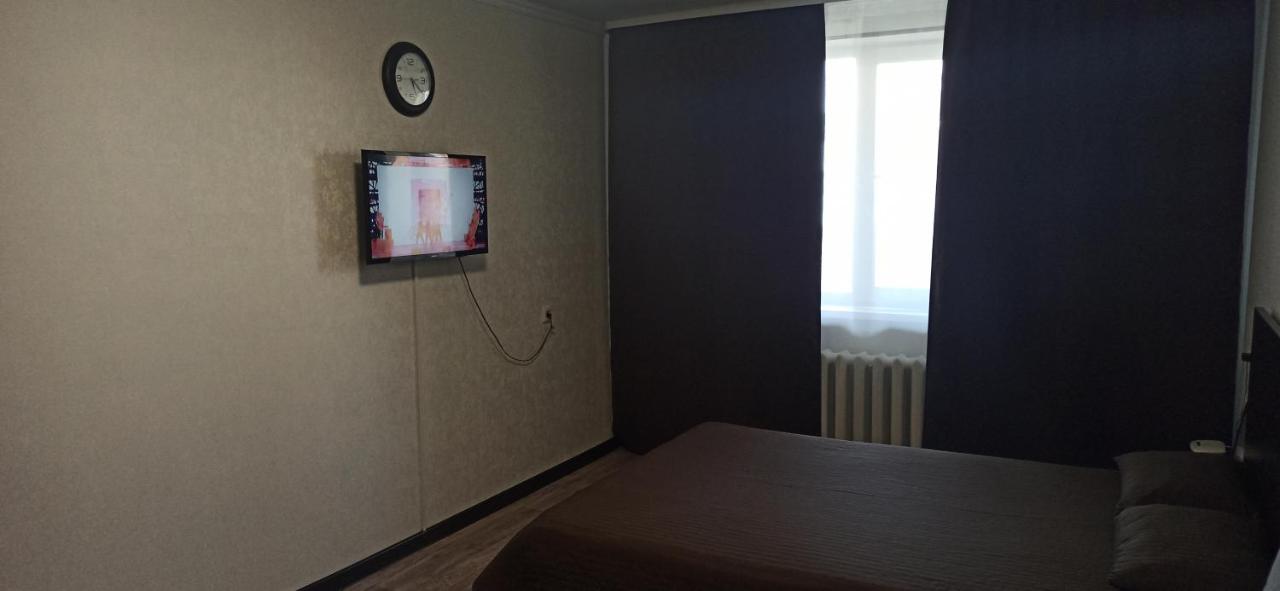 Туймазы: Apartment on Ostrovskogo 28