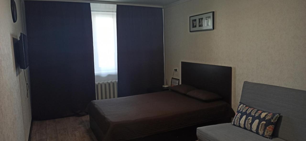Туймазы: Apartment on Ostrovskogo 28