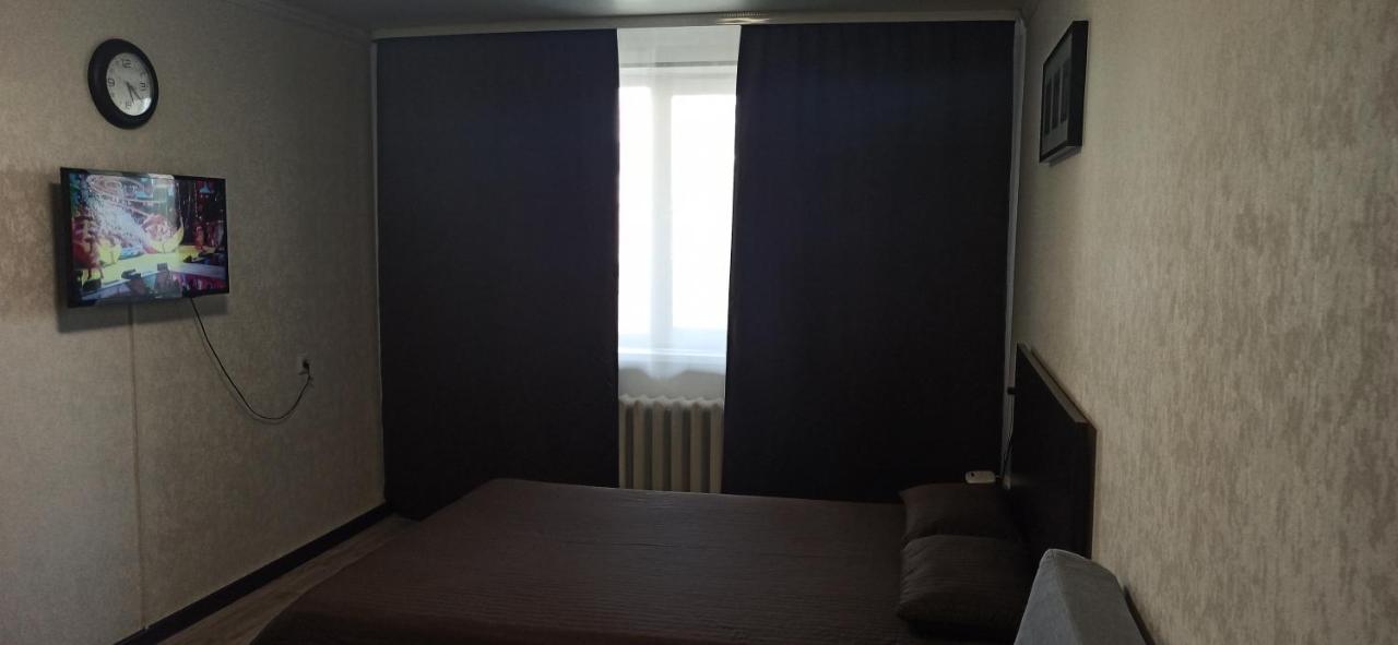 Туймазы: Apartment on Ostrovskogo 28
