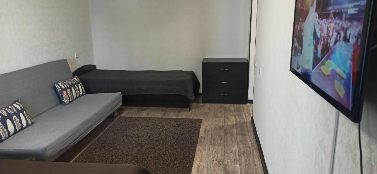 Туймазы: Apartment on Ostrovskogo 28