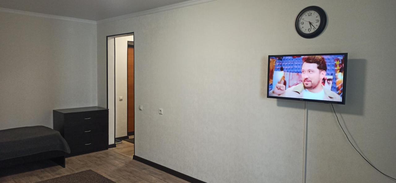 Туймазы: Apartment on Ostrovskogo 28