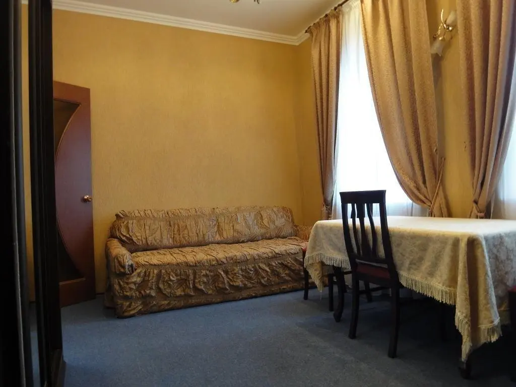 Красный Пахарь: Серебряный бор