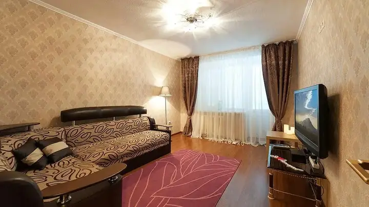 Пятигорск: Сутки26 на улице Кучуры