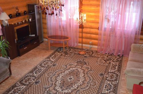 Осташков: Holiday homes Lukomorie