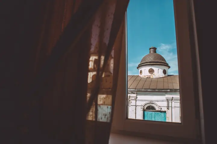 Кириллов: Отель Корона