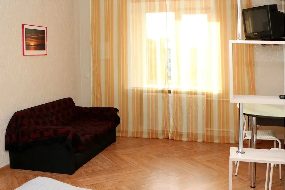 Ульяновск: 1-room Furnished Apartment With a Balcony in the Center of Ulyanovsk Daily