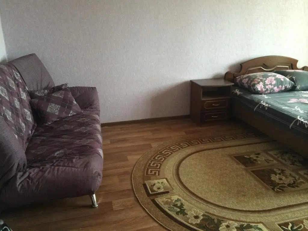 Ульяновск: Apartment na prospekte Druzhby Narodov 5