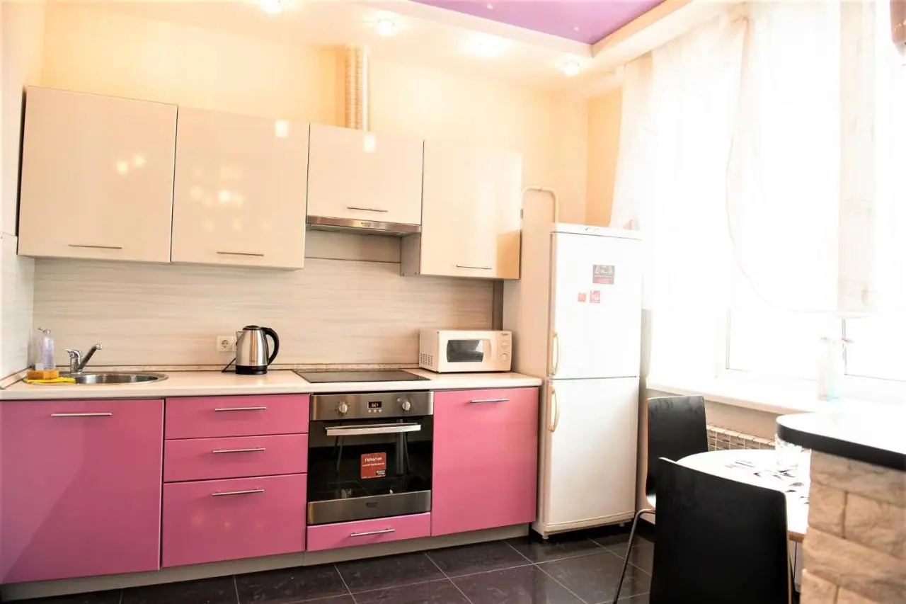 Уфа: Апартаменты VipHouse ул.Революционная,34/1