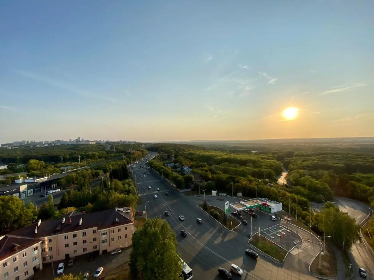 Уфа: Видовые апартаменты на Комарова 8